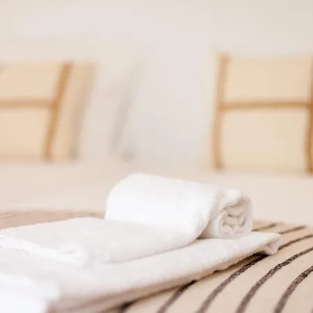 Apartman Tejo Vintage Three-bedroom - By Lu Holidays *