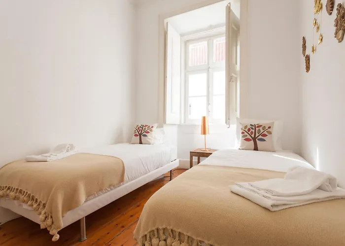 Apartman Tejo Vintage Three-bedroom - By Lu Holidays Lisboa