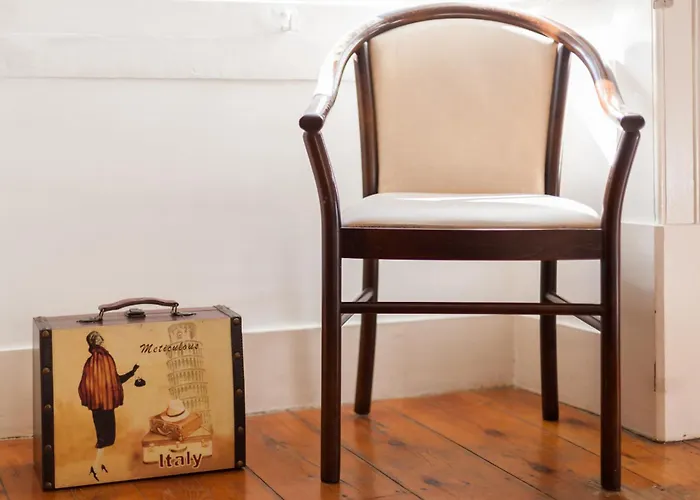 Tejo Vintage Three-bedroom - By Lu Holidays Apartment