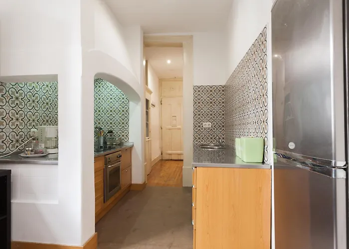 Apartment Tejo Vintage Three-bedroom - By Lu Holidays Lissabon
