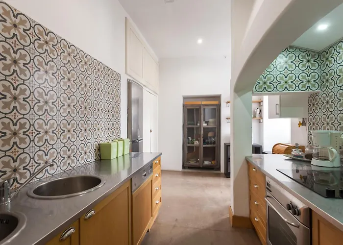 Apartment Tejo Vintage Three-bedroom - By Lu Holidays Lissabon